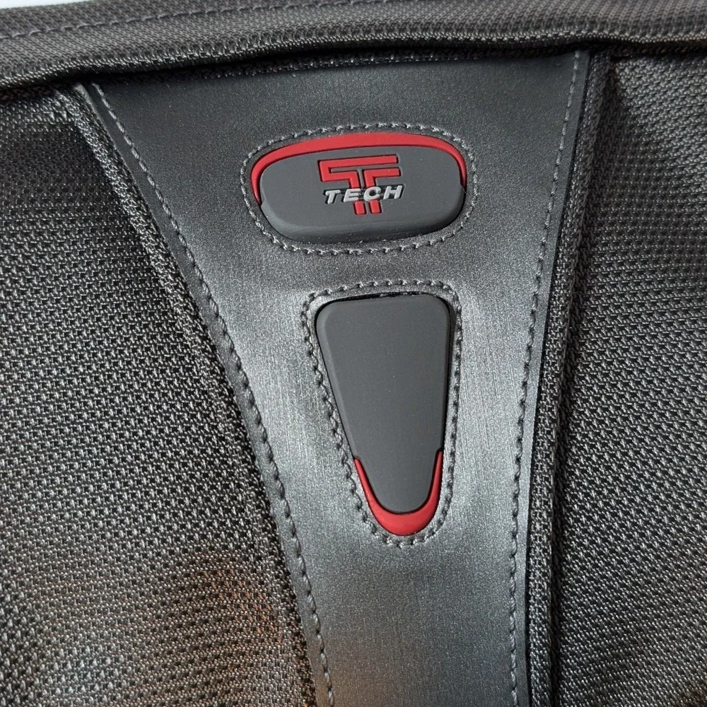 Tumi tech travel